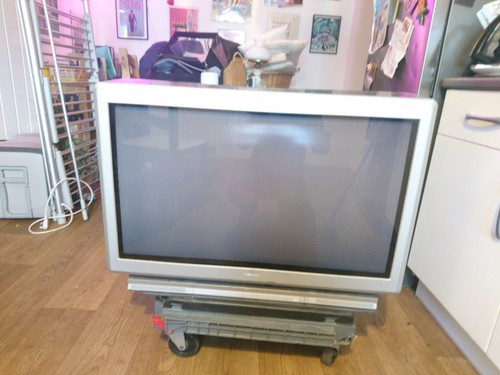 Toshiba 36zp18p crt tv - 36zp18p, hd